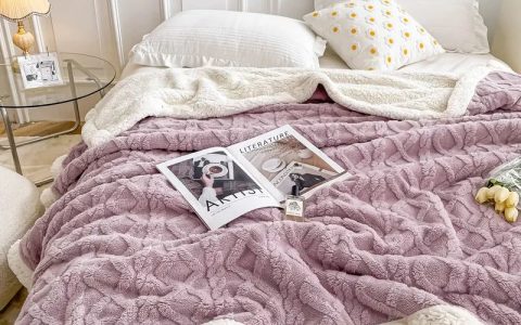 溫柔9色！每條都想入！這條比愛(ài)人擁抱還暖和的毛毯，柔軟舒適！